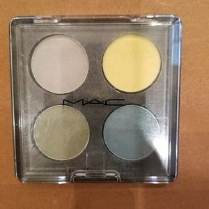 MAC Eyeshadow Palette